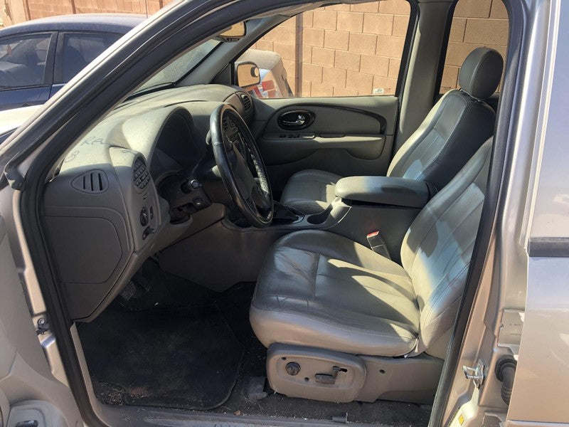 Used Right Door Mirror fits: 2004 Buick Rainier Power w/integral turn 