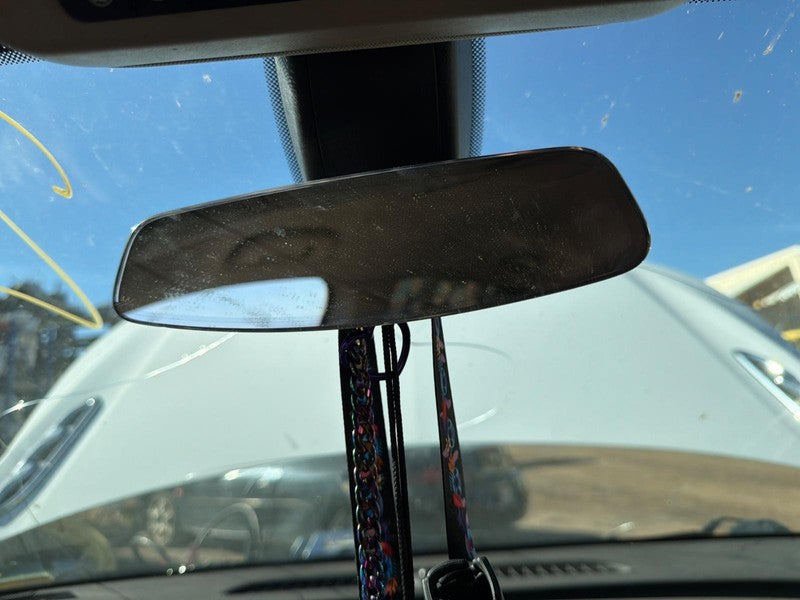 Used Front Center Interior Rear View Mirror fits: 2017 Buick Envision 