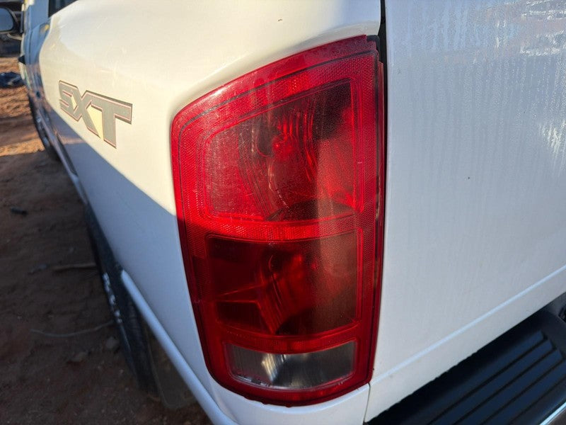 Used Left Tail Light Assembly fits: 2006 Dodge 2500 PICKUP Pickup moun