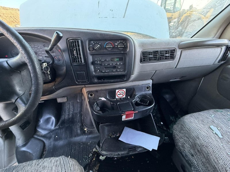 Used Wheel fits: 2001 Chevrolet Express 2500 van 8 stud Grade A