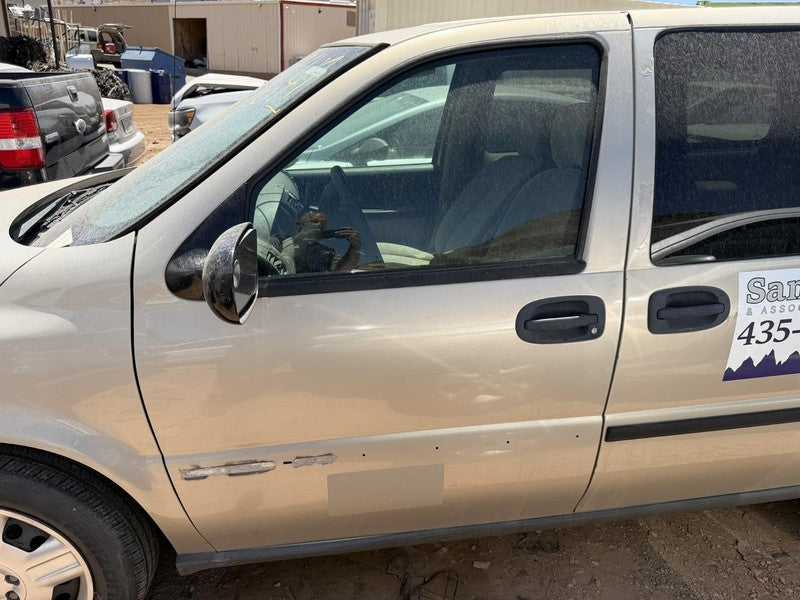 Used Front Left Door Assembly Front fits: 2008 Chevrolet Uplander SV6 