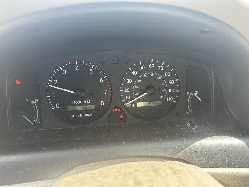 Used Wheel fits: 2001 Toyota Corolla 14x5-1/2 steel Grade A