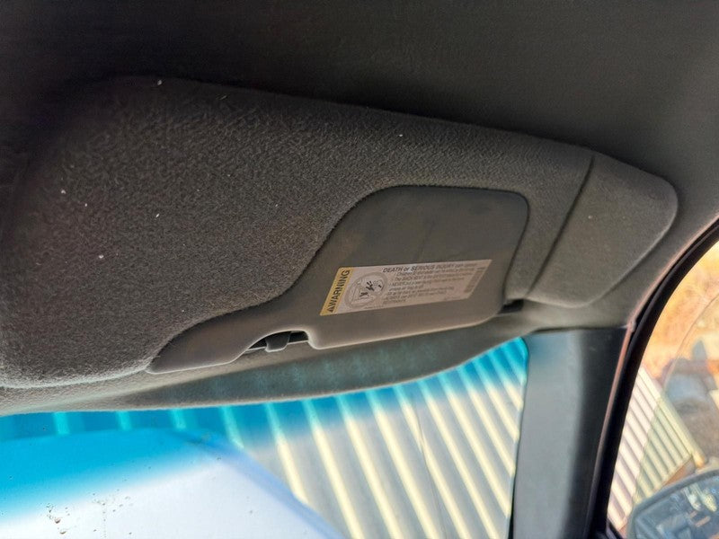 Used Right Sun Visor fits: 2001 Chevrolet Silverado 1500 pickup Right 