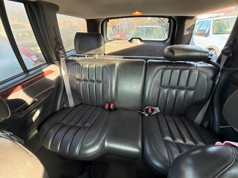 2000 - 2004 Jeep Grand Cherokee Passenger Side Front Seat bucket, LHD,