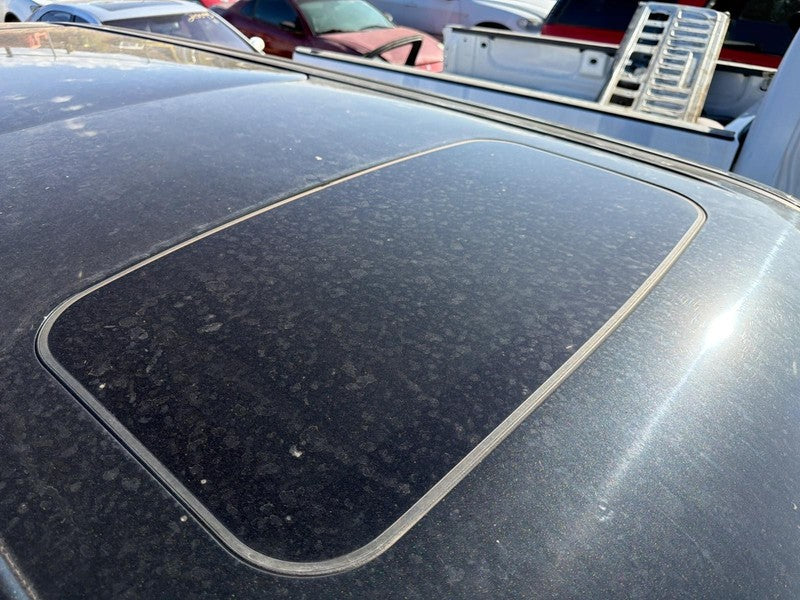 Used Roof Panel Glass fits: 2015 Ford Flex glass only Grade A