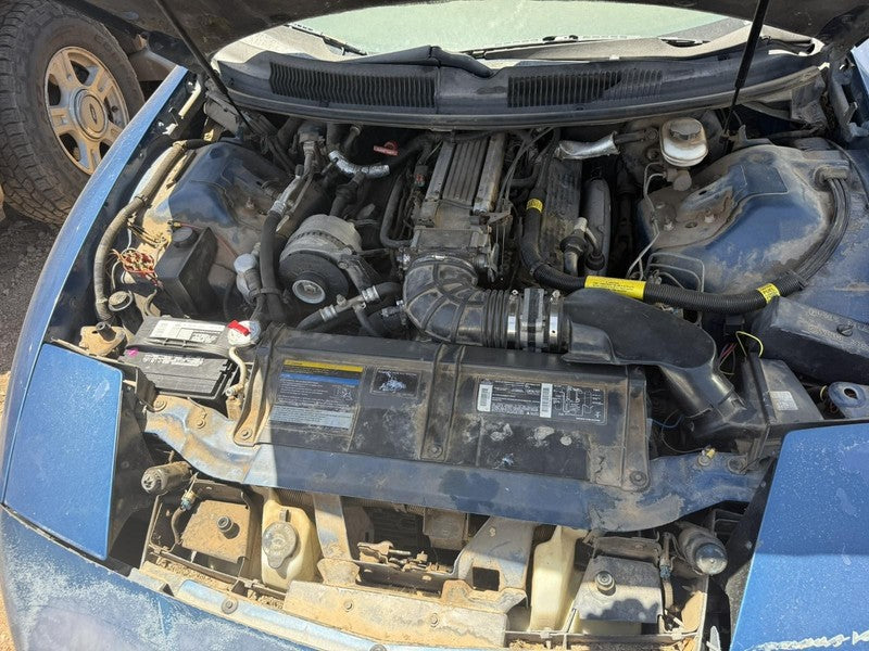 Used Air Cleaner Assembly fits: 1994 Pontiac Firebird  Grade A