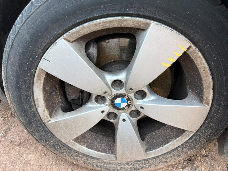 Used Wheel fits: 2007 Bmw 525I 17x7-1/2 alloy 5 spoke Xi AWD 43mm offs