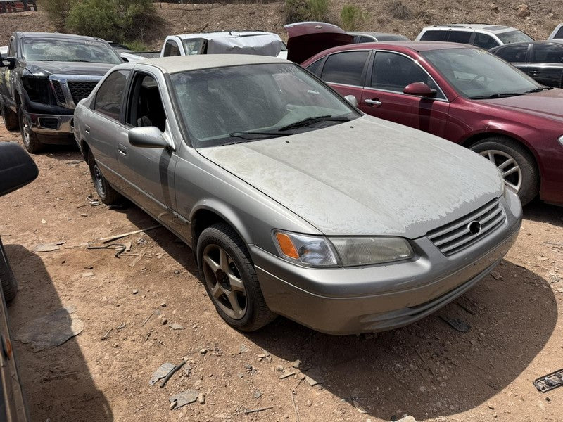 Used Air Cleaner Assembly fits: 1999 Toyota Camry 4 cylinder Grade A