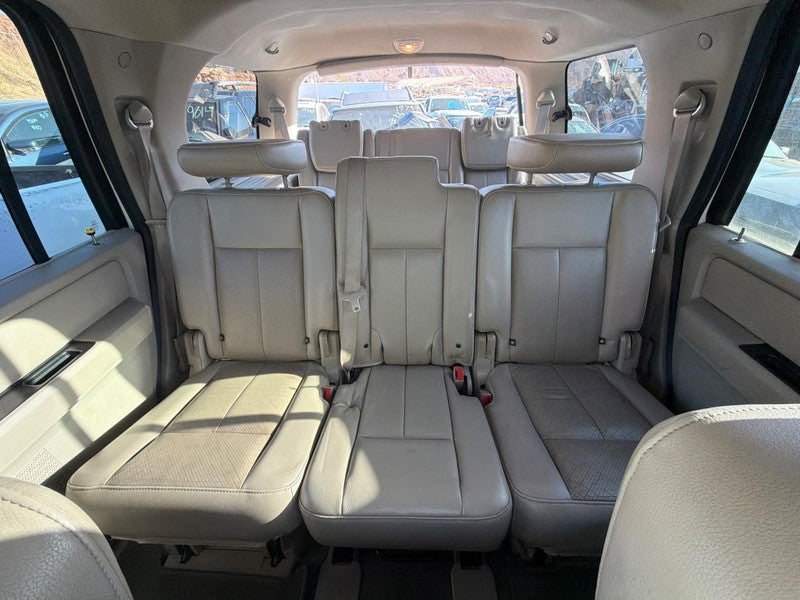 Used Front Right Seat Front fits: 2013 Ford Expedition bucket air bag 