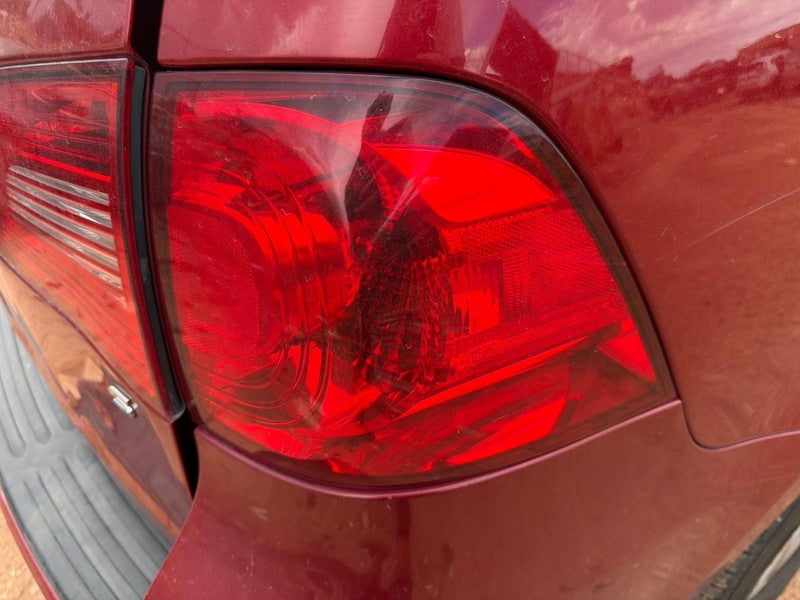 Used Right Tail Light Assembly fits: 2009 Volkswagen Routan quarter pa