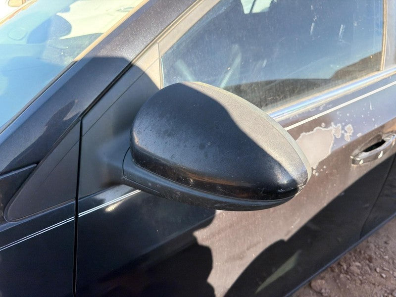 Used Left Door Mirror fits: 2011 Chevrolet Cruze Power non-heated opt 
