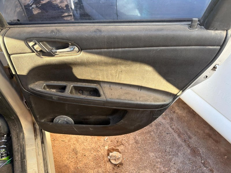 2010 Chevrolet Impala Passenger Side Rear Door Interior Trim Panel 19c