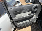 Used Air Cleaner Assembly fits: 2007 Dodge Nitro 3.7 Grade A