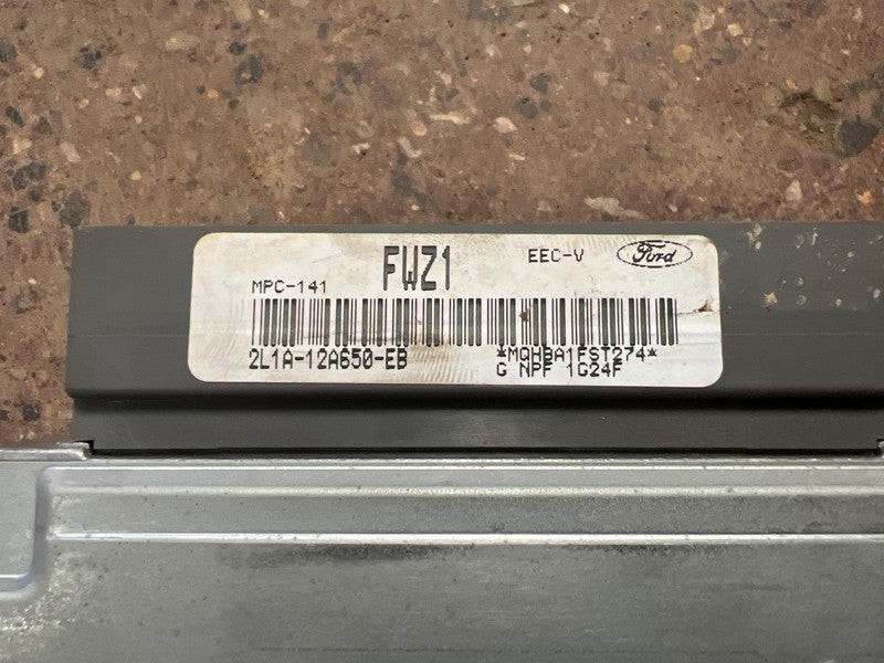 Used Engine Control Module (ECM) fits: 2002 Ford Expedition Electronic