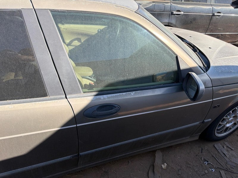 Used Front Right Door Assembly Front fits: 2002 Saab 9-5 Front Right G