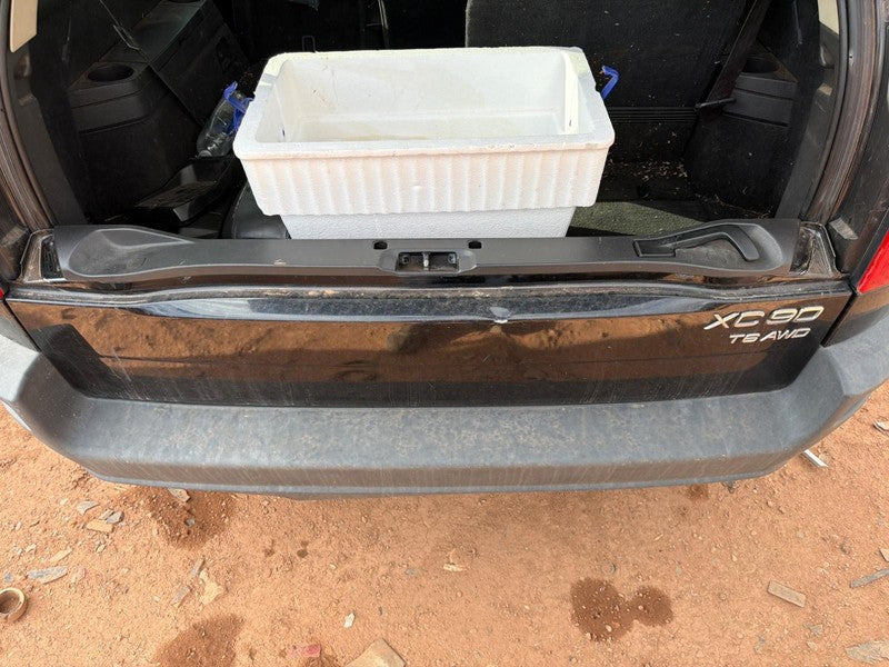 2004 - 2014 Volvo XC90 Deck Lid