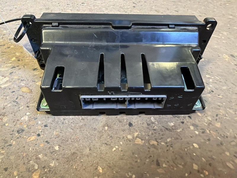 2007 LINCOLN TOWN CAR Heat/AC Controller ID#: 7W13-18C612-AA