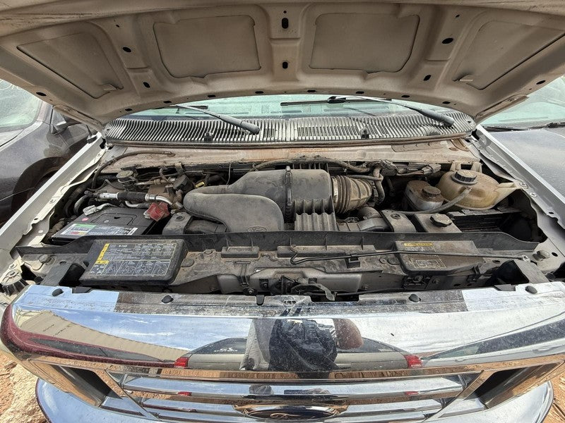 Used Alternator fits: 2009 Ford E350 VAN gasoline 5.4L 135/150 amp ID 