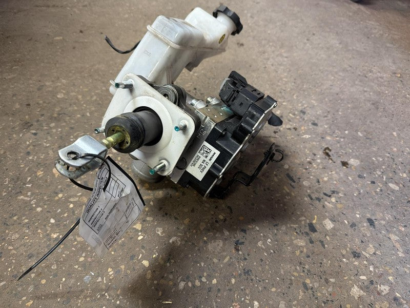 2016 HYUNDAI SONATA Power Brake Booster HYBRID ID#: 58500-E6080