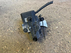 Used ABS Hydraulic Assembly fits: 2005 Land rover Range rover actuator