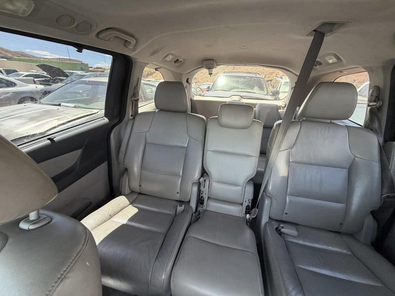 Used Air Cleaner fits: 2012 Honda Odyssey Grade A