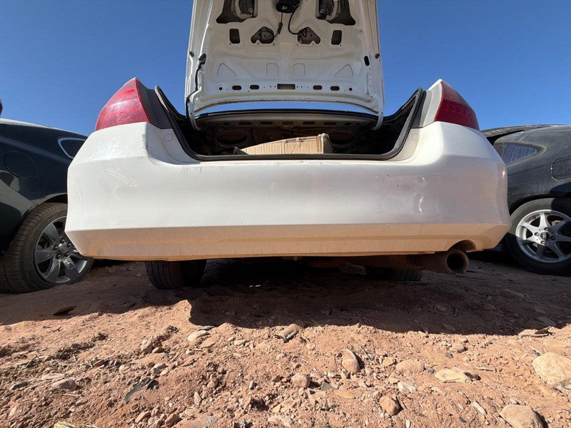 Used Rear Bumper Assembly Rear fits: 2006 Honda Accord Sdn steel reinf