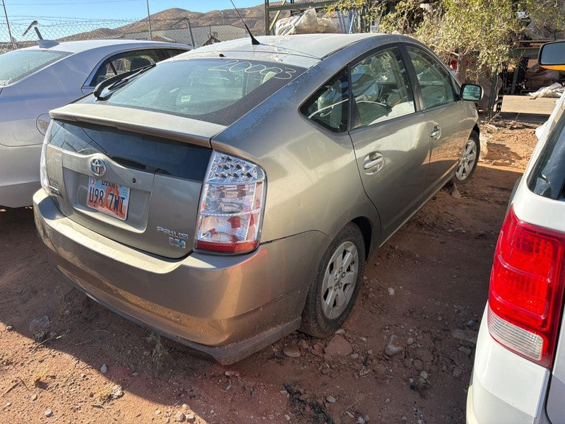 Used Front Right Seat Front fits: 2008 Toyota Prius bucket w/air bag c