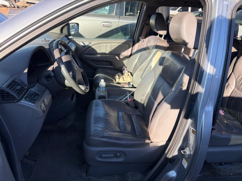 2010 Honda Odyssey Driver Side Front Seat bucket, leather, electric