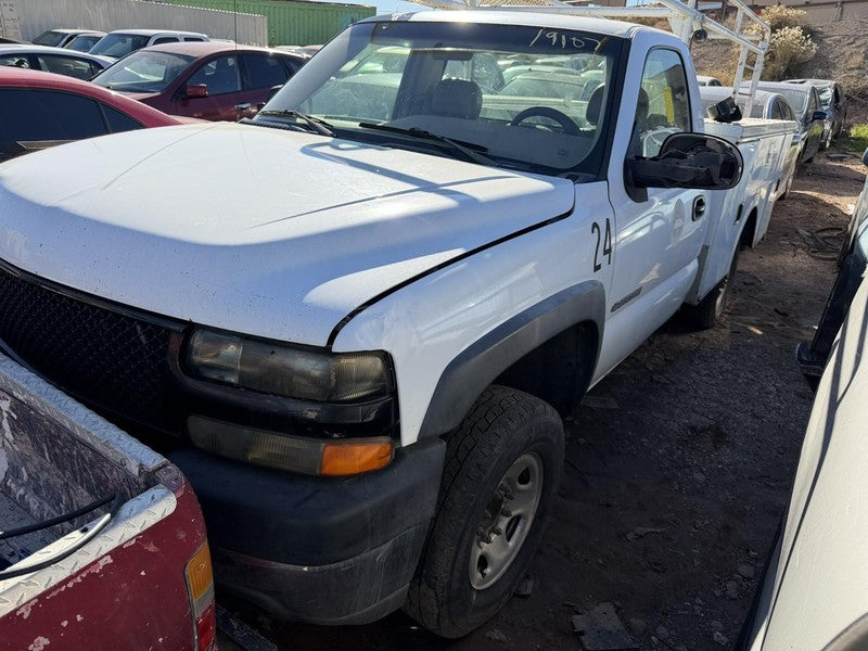 Used Door Assembly Fr fits: 2002 Chevrolet Silverado 2500 pickup Grade