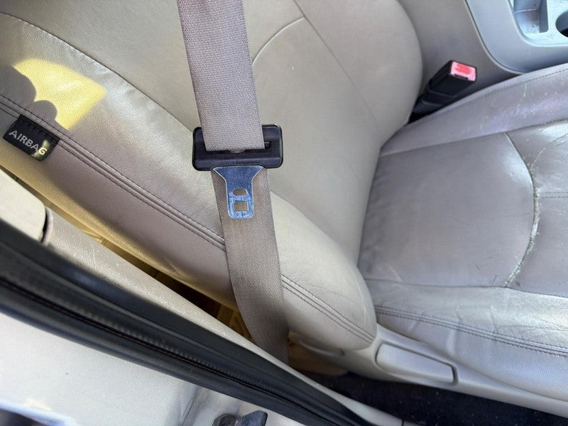 Used Front Right Seat Belt Front fits: 2010 Mercury Mariner bucket pas