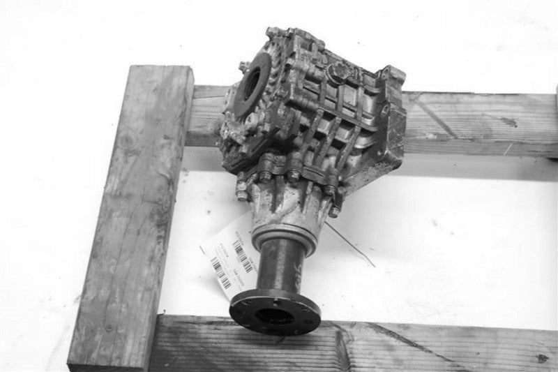 Used Transfer Case Assembly fits: 2011 Kia Sportage 2.4L 4 cylinder Gr
