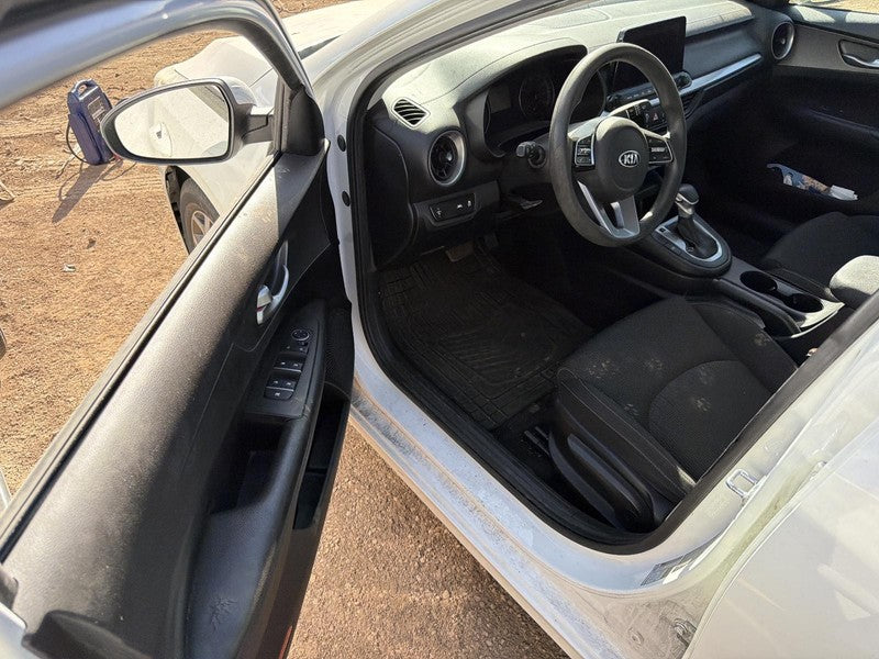 Used Front Right Seat Front fits: 2019 Kia Forte airbag sedan cloth ma