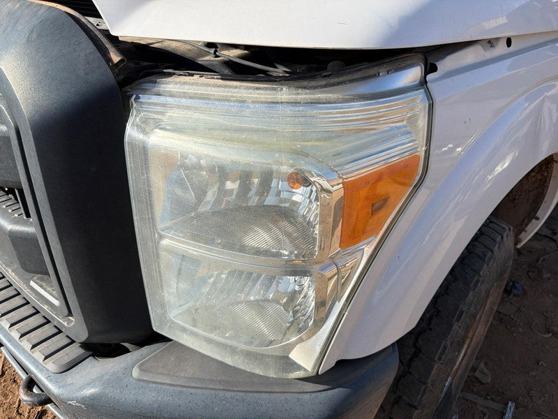 Used Left Headlight Assembly fits: 2016 Ford F350SD PICKUP composite d