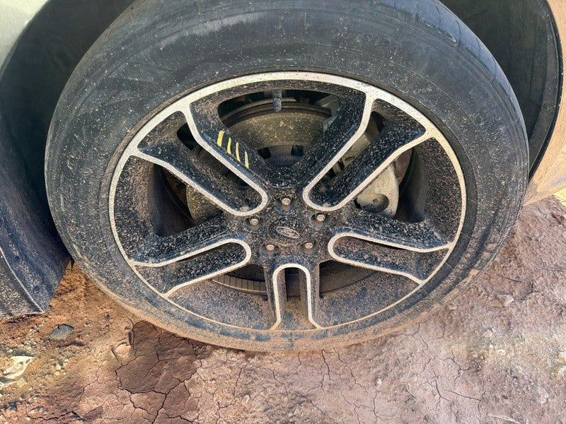 Used Wheel fits: 2015 Ford Flex 20x8 TPMS 5 split spoke painted black 