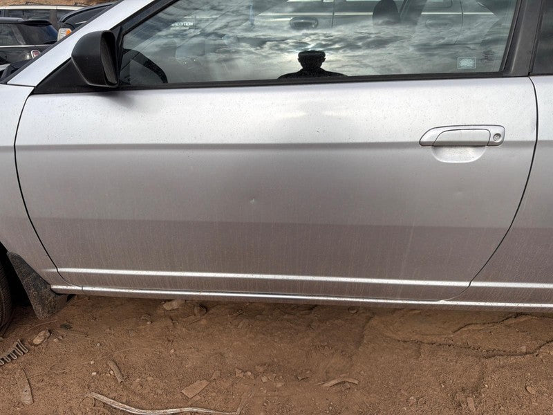 Used Front Left Door Assembly Front fits: 2004 Honda Civic Cpe L. elec