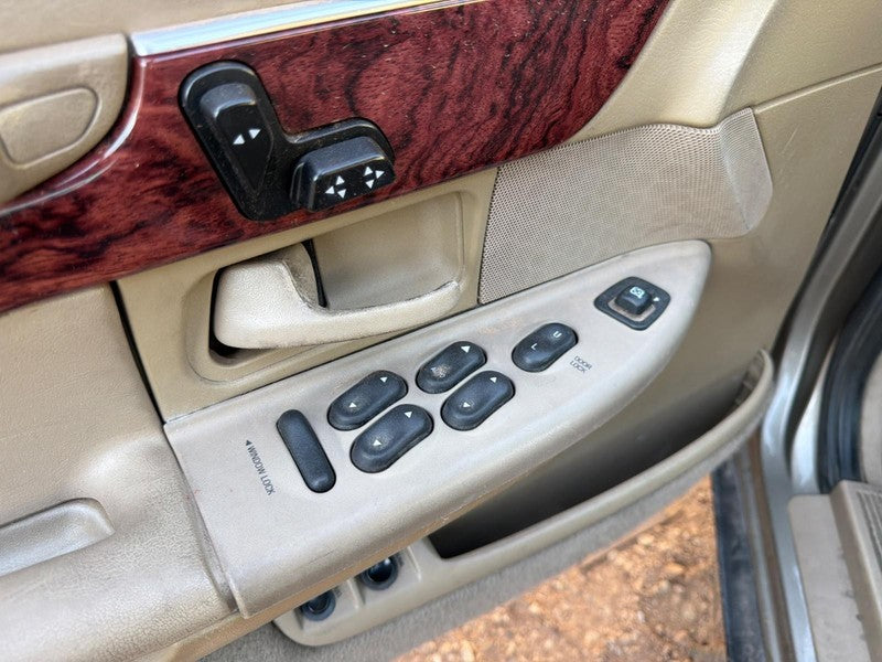 2001 - 2002 Mercury Grand Marquis Driver Side Master Window Switch