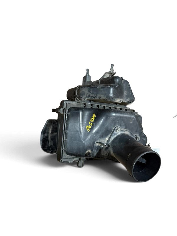 Used Air Cleaner Assembly fits: 2004 Infiniti FX SERIES 3.5L VIN A 4th