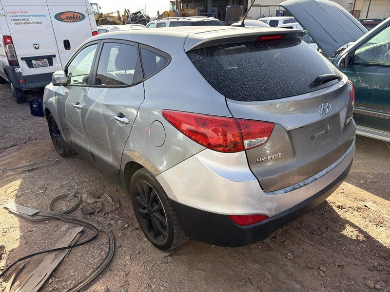 Used Front Right Seat Front fits: 2013 Hyundai Tucson bucket air bag h