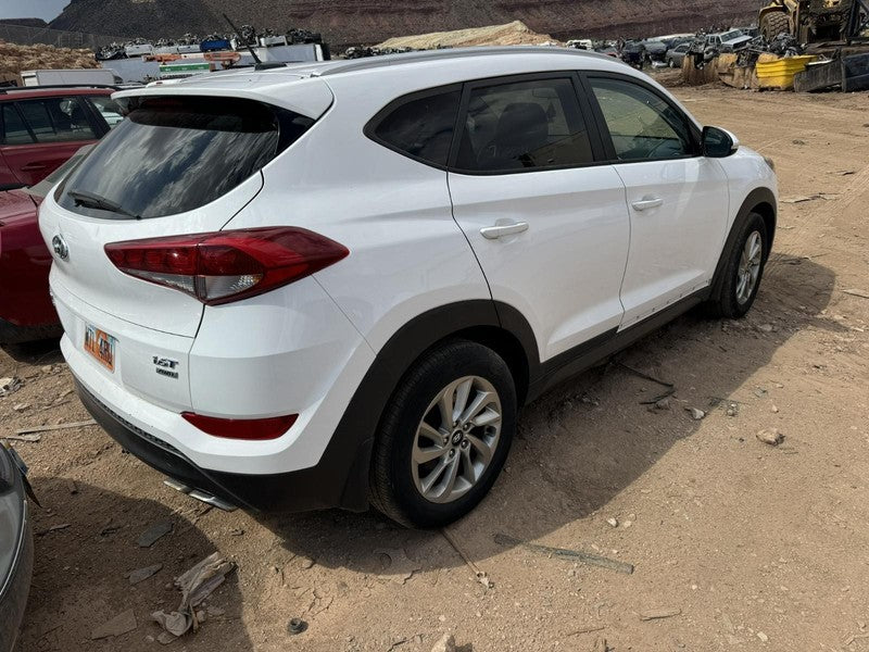 Used Transfer Case Assembly fits: 2016 Hyundai Tucson turbo Grade B