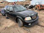 Used Right Headlight Assembly fits: 2006 Lincoln Navigator xenon HID h