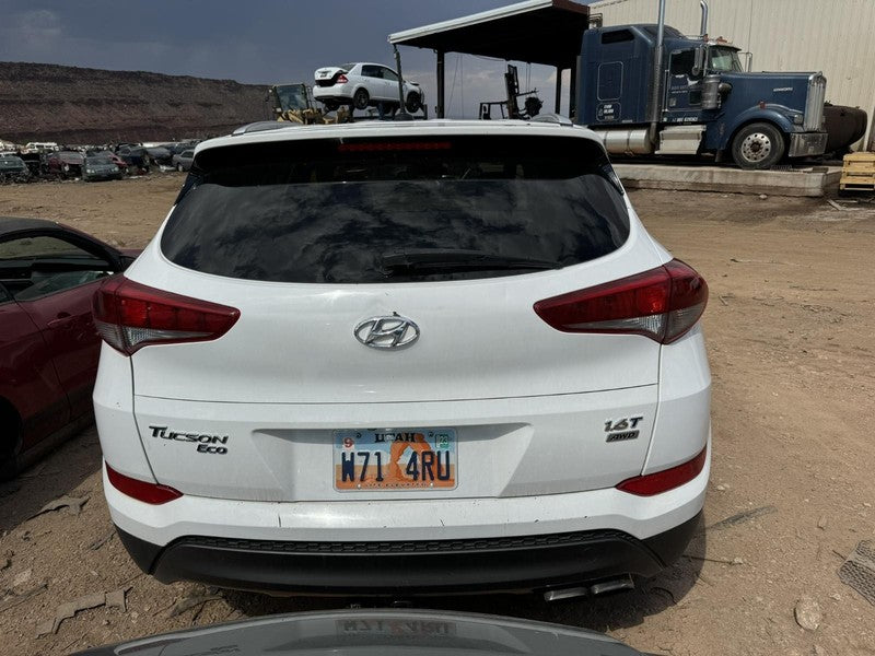 Used Transfer Case Assembly fits: 2016 Hyundai Tucson turbo Grade B