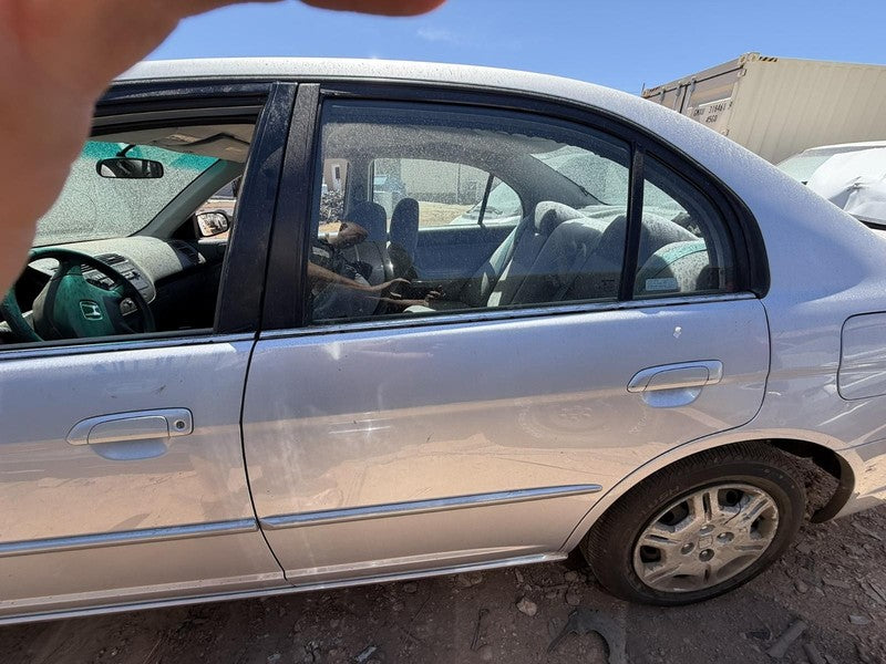 Used Rear Left Door Assembly Rear Side fits: 2002 Honda Civic Sdn elec