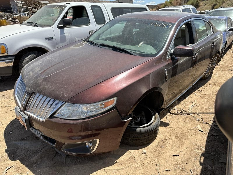 Used Left Headlight Assembly fits: 2009 Lincoln Mks xenon HID w/o adap