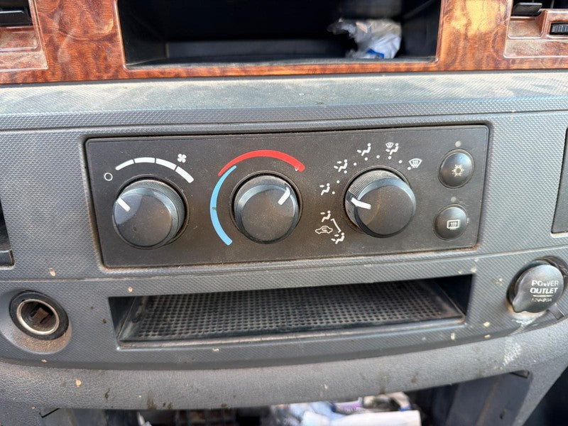 Used A/C Selector Switch fits: 2006 Dodge 2500 PICKUP w/o dual zone co