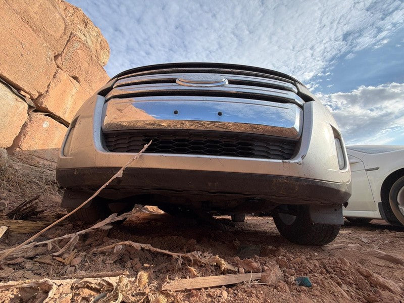 Used Front Bumper Assembly Front fits: 2012 Ford Edge Limited w/o adap