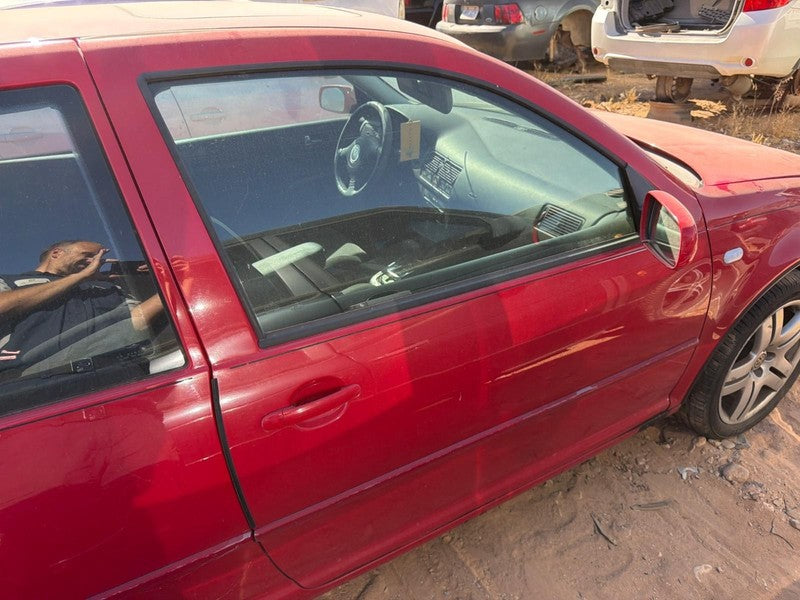 Used Front Right Door Assembly Front fits: 2003 Volkswagen Golf gti Ht