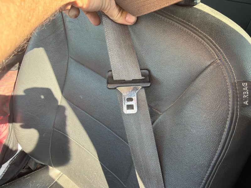 Used Front Left Seat Belt Front fits: 2007 Ford Escape bucket driver r