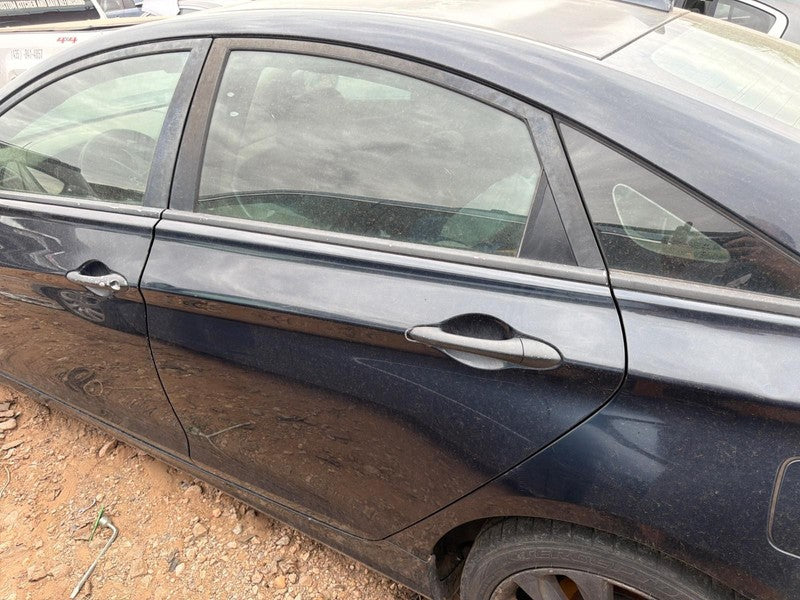Used Rear Left Door Assembly Rear Side fits: 2011 Hyundai Sonata elect