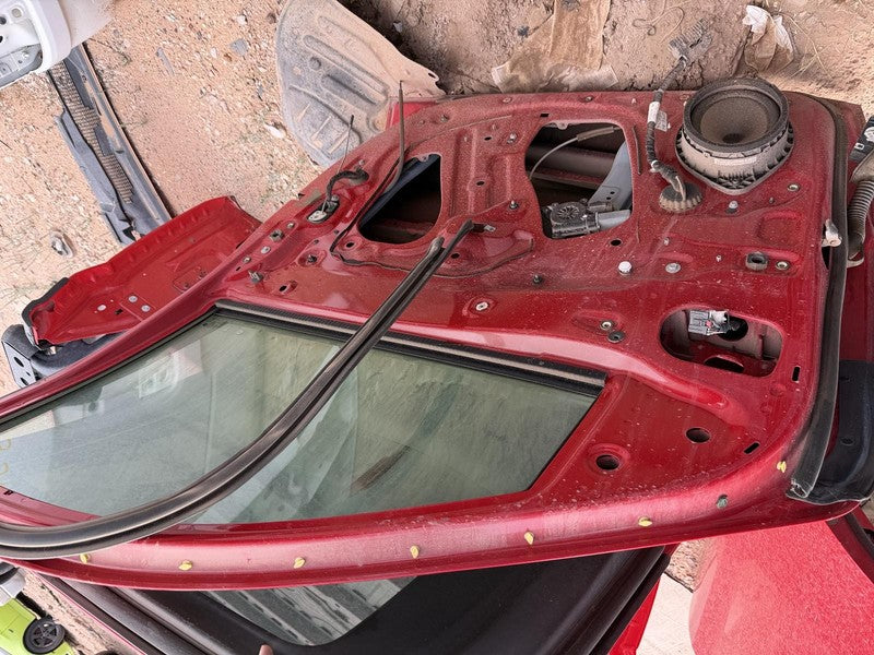 Used Front Right Door Assembly Front fits: 2019 Chevrolet Silverado 15