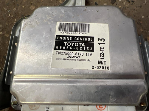 03 TOYOTA COROLLA ECM ID#: 89666-02133